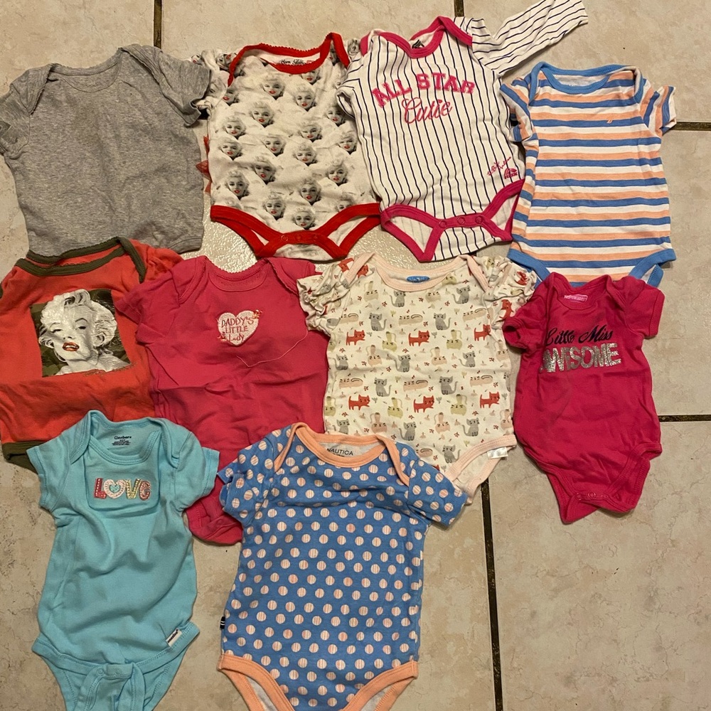 Qty 19 6-9months bodysuits